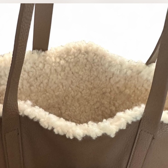 Aspen Brown Tote Bag - Picture 4 of 6